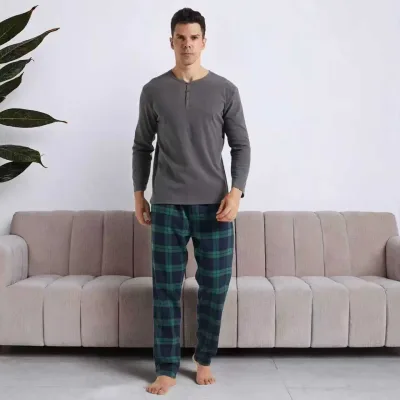 Pyjama homme à carreaux, col Henley – image 2